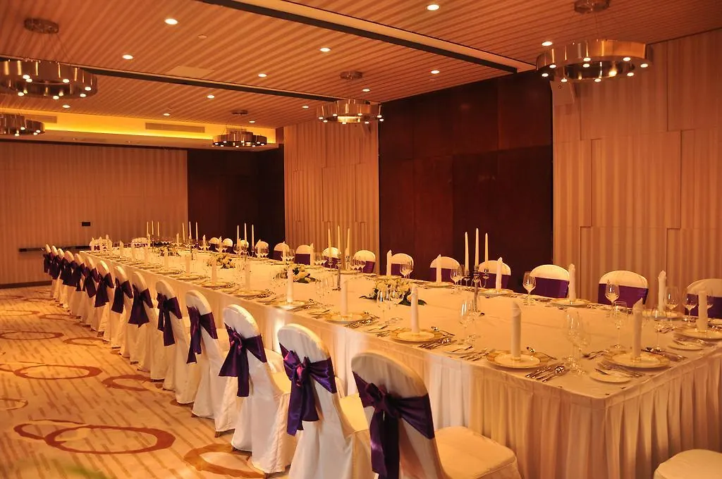 Visun Royal Yacht Hotel Sanya