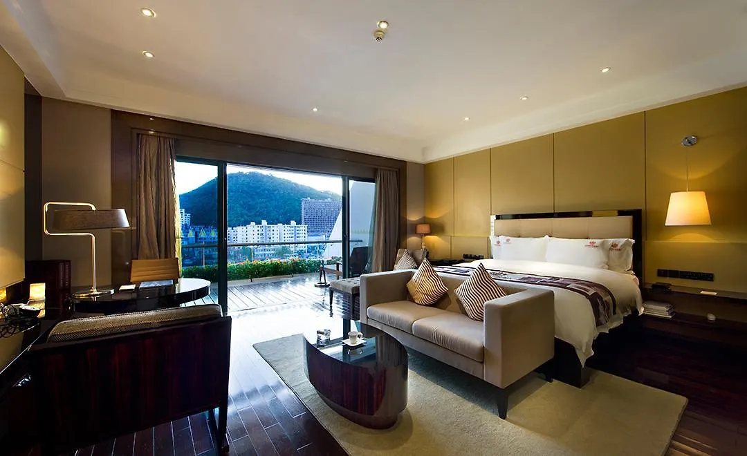 Visun Royal Yacht Hotel Sanya