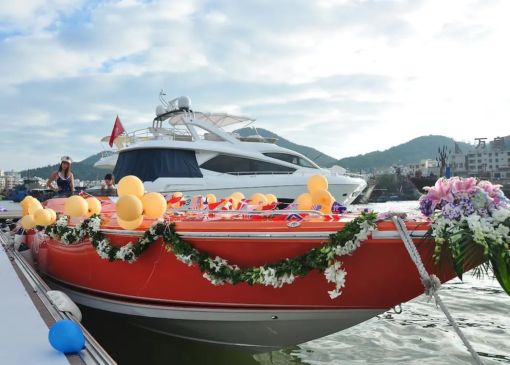 Visun Royal Yacht Hotel Sanya