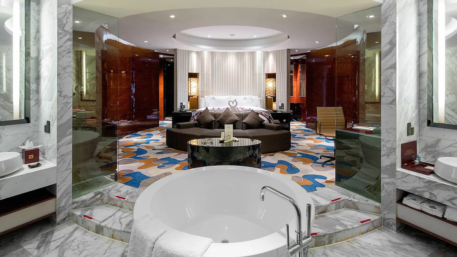 Visun Royal Yacht Hotel Sanya