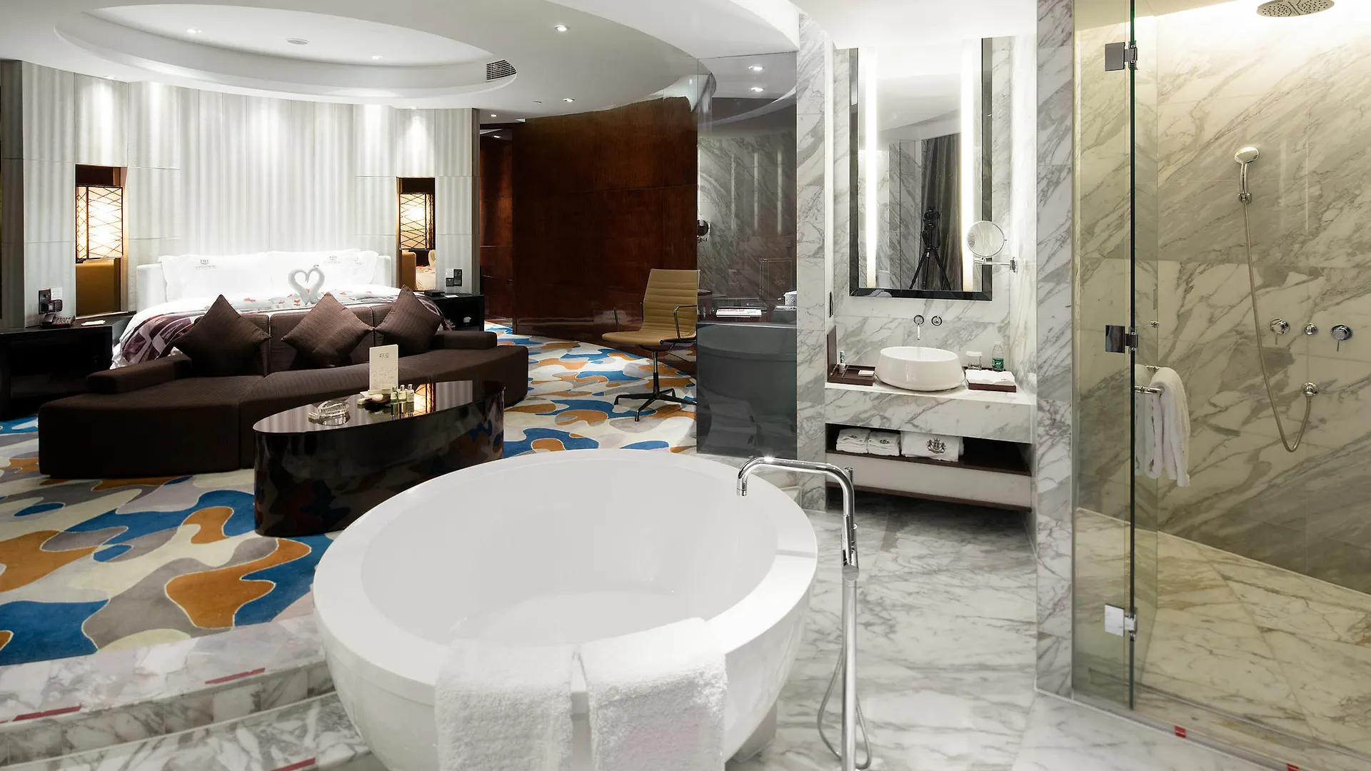 Visun Royal Yacht Hotel Sanya